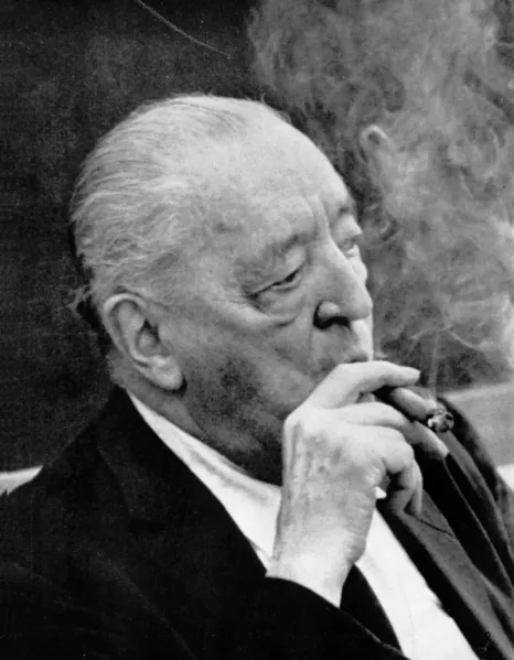 File:Ludwig mies van der rohe.jpeg